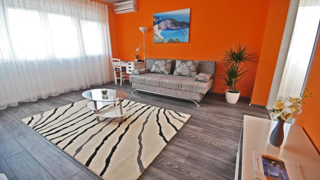 Apartment Rino****, 58m², 170m From The Rijeka