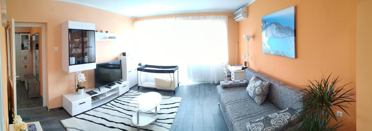 Apartment Rino****, 58m², 170m From The *