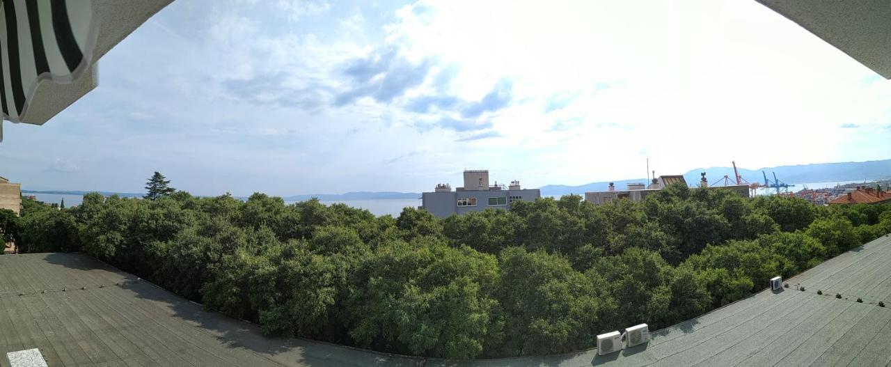 Apartment Rino****, 58m², 170m From The *
