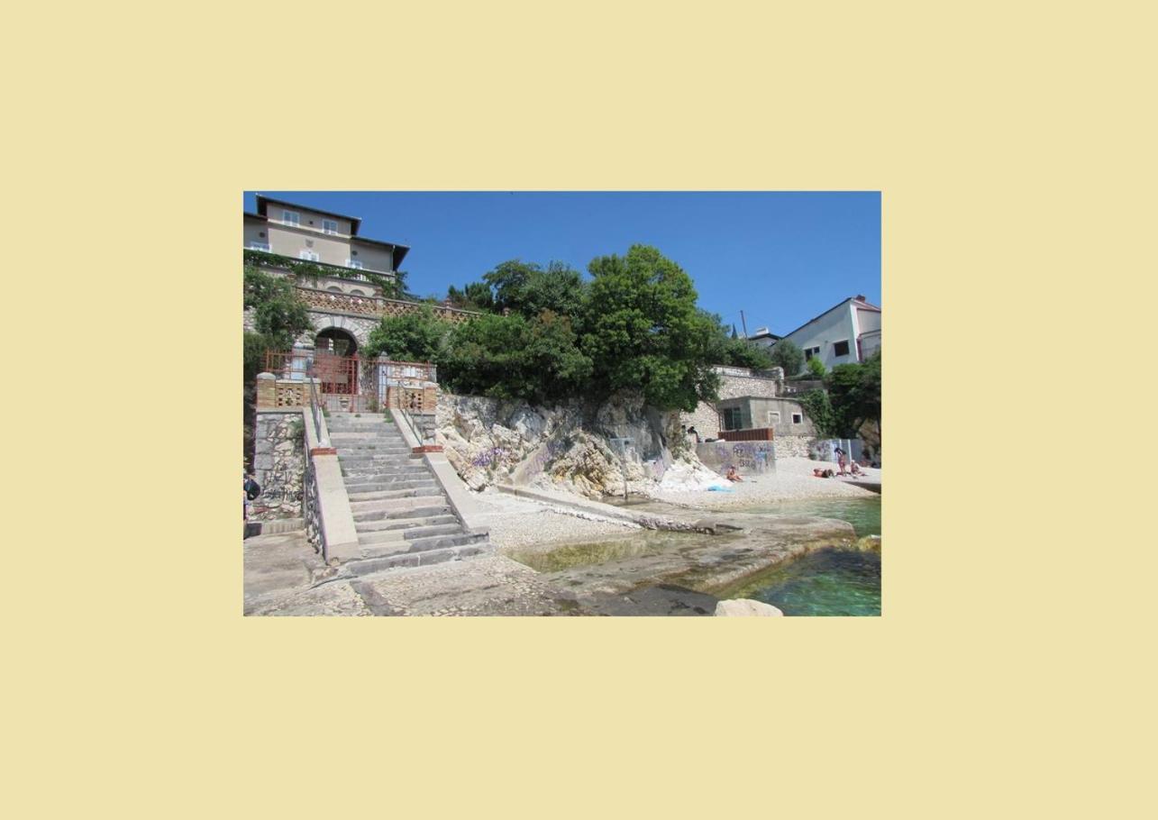 Apartment Rino****, 58m², 170m From The *